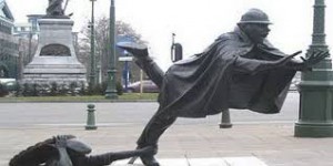 Statua sgambetto Statua Vaartkapoen, Bruxelles, Belgio